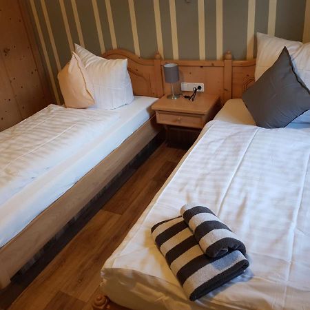 Pension Lindenhof Дрезден Экстерьер фото