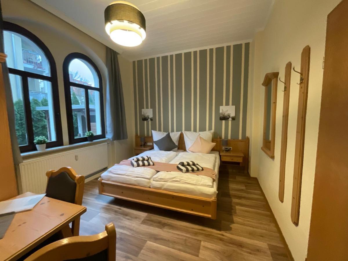 Pension Lindenhof Дрезден Экстерьер фото